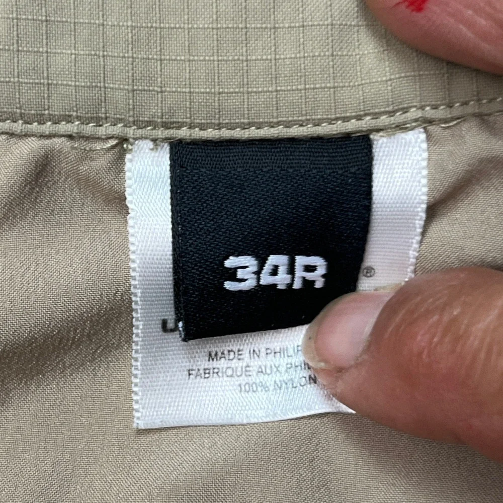 Under Armour Cargo Shorts Mens 34 Tan Flat Front Ripstop Utility Performance EUC